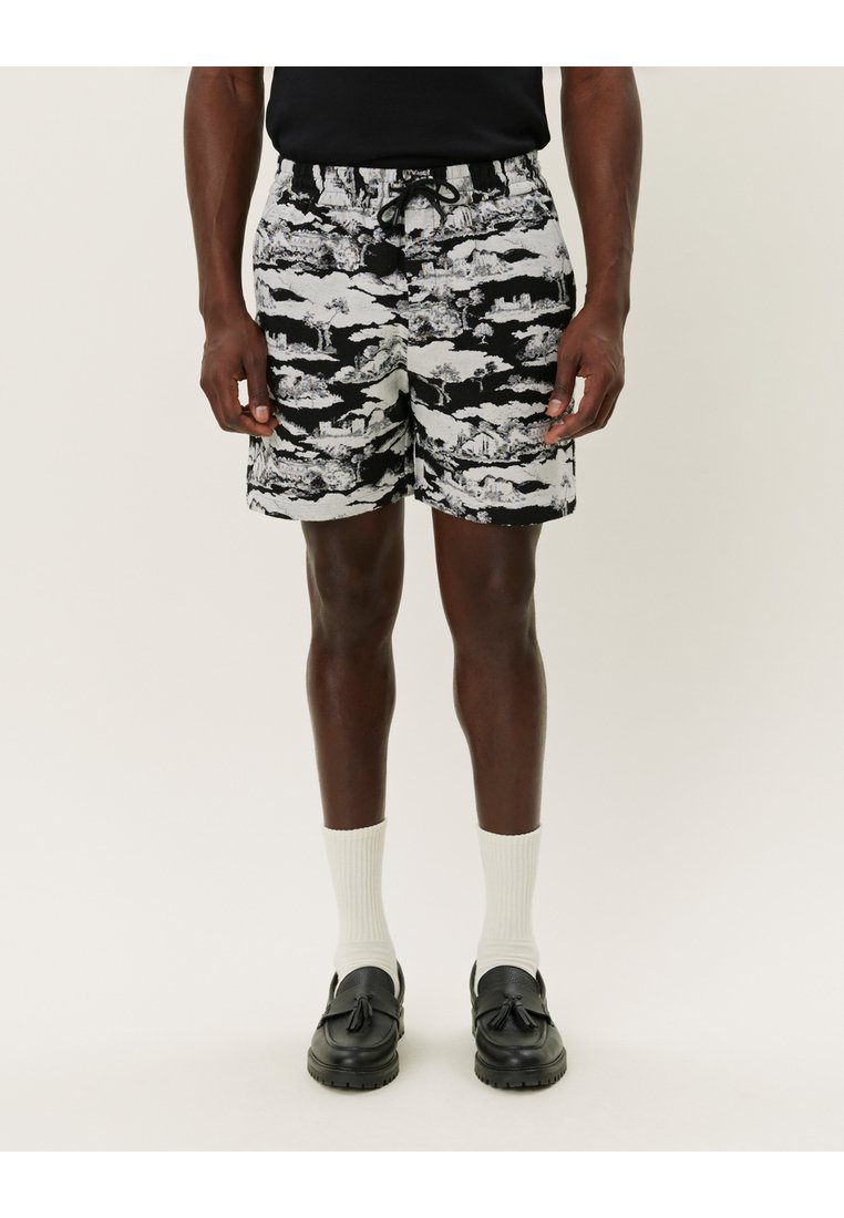 Шорты RUINS Les Deux, черный
Шорты RUINS Les Deux, черный