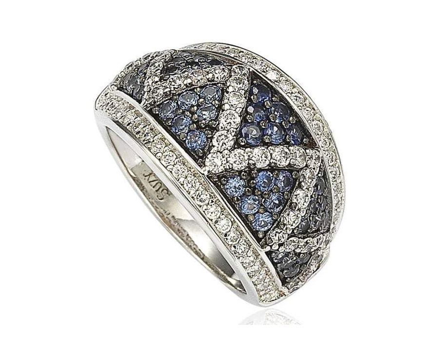 Кольцо Suzy Levian из стерлингового серебра с искусственными белыми сапфирами в зигзагообразной оправе Suzy Levian New York, Blue sapphire
Кольцо Suzy Levian из стерлингового серебра с искусственными белыми сапфирами в зигзагообразной оправе Suzy Levian New York, Blue sapphire