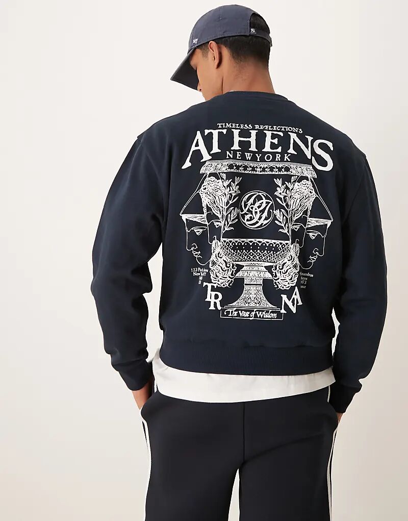 Свободный клатч ASOS DESIGN с городским принтом в темно-синем цвете
Свободный клатч ASOS DESIGN с городским принтом в темно-синем цвете