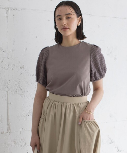 Футболка, крой оверсайз, бренд Kumikyoku, цвет серый
Футболка, крой оверсайз, бренд Kumikyoku, цвет серый