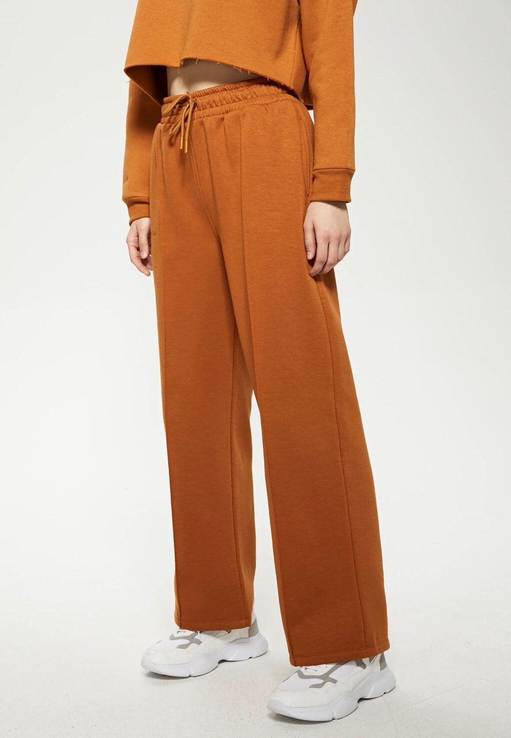 Спортивные брюки PASTEL EOSELIO, цвет Cognac
Спортивные брюки PASTEL EOSELIO, цвет Cognac