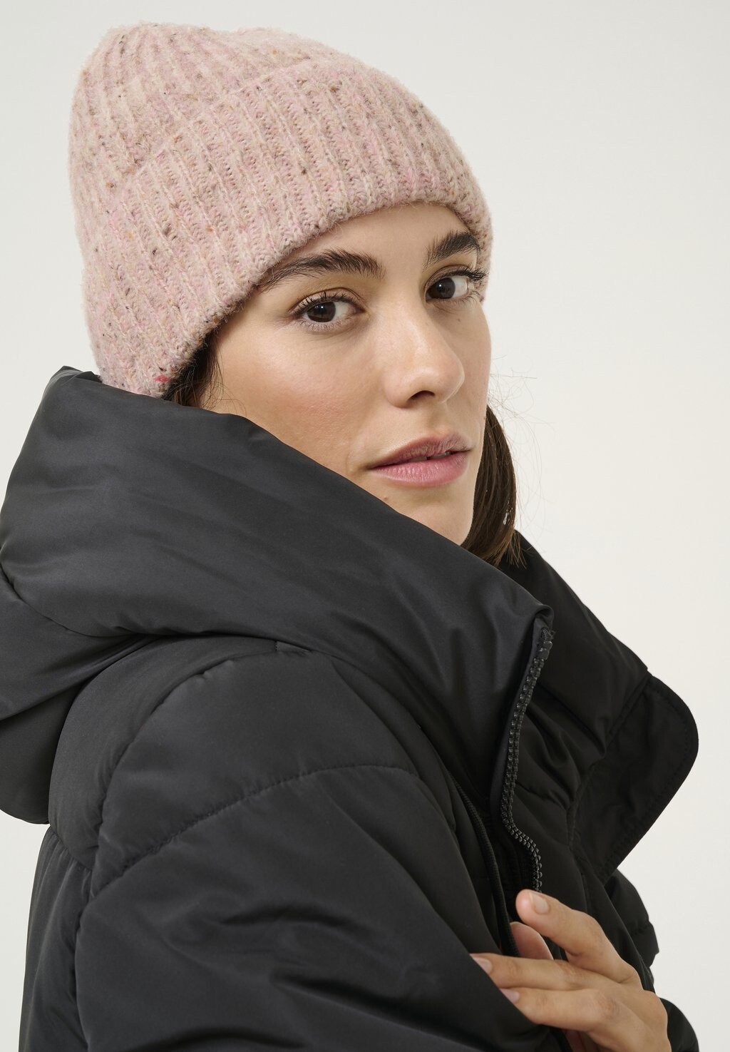 Шапка Kaffe, светло-розовый 
Шапка Kaffe, светло-розовый