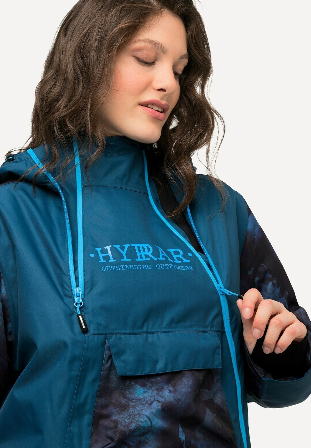 Короткое пальто Ulla Popken, темно-синий
Короткое пальто Ulla Popken, темно-синий