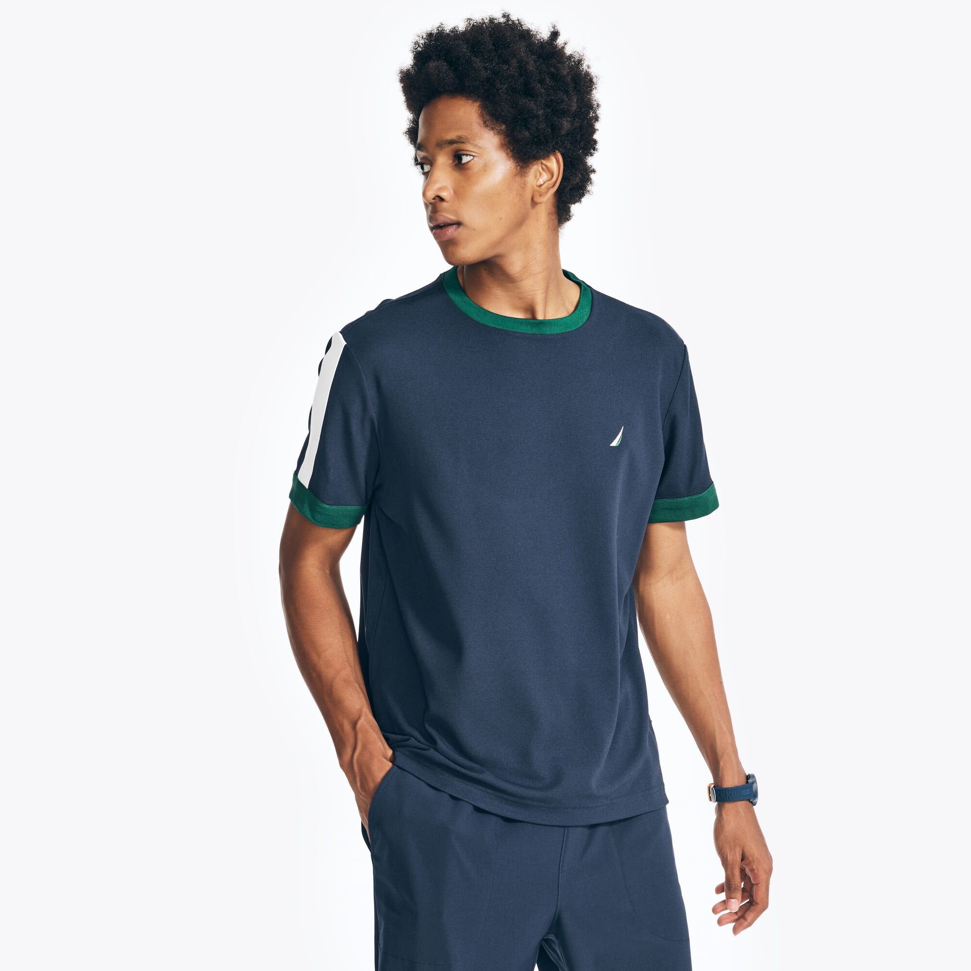 Футболка Nautica Mens Navtech Sustainably Crafted Crewneck, темно-синий
Футболка Nautica Mens Navtech Sustainably Crafted Crewneck, темно-синий