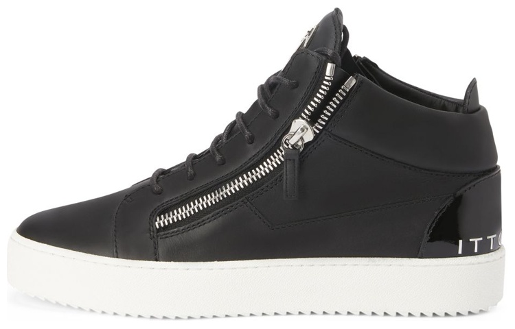 Кожаные кроссовки с застежкой-молнией Giuseppe Zanotti
Кожаные кроссовки с застежкой-молнией Giuseppe Zanotti