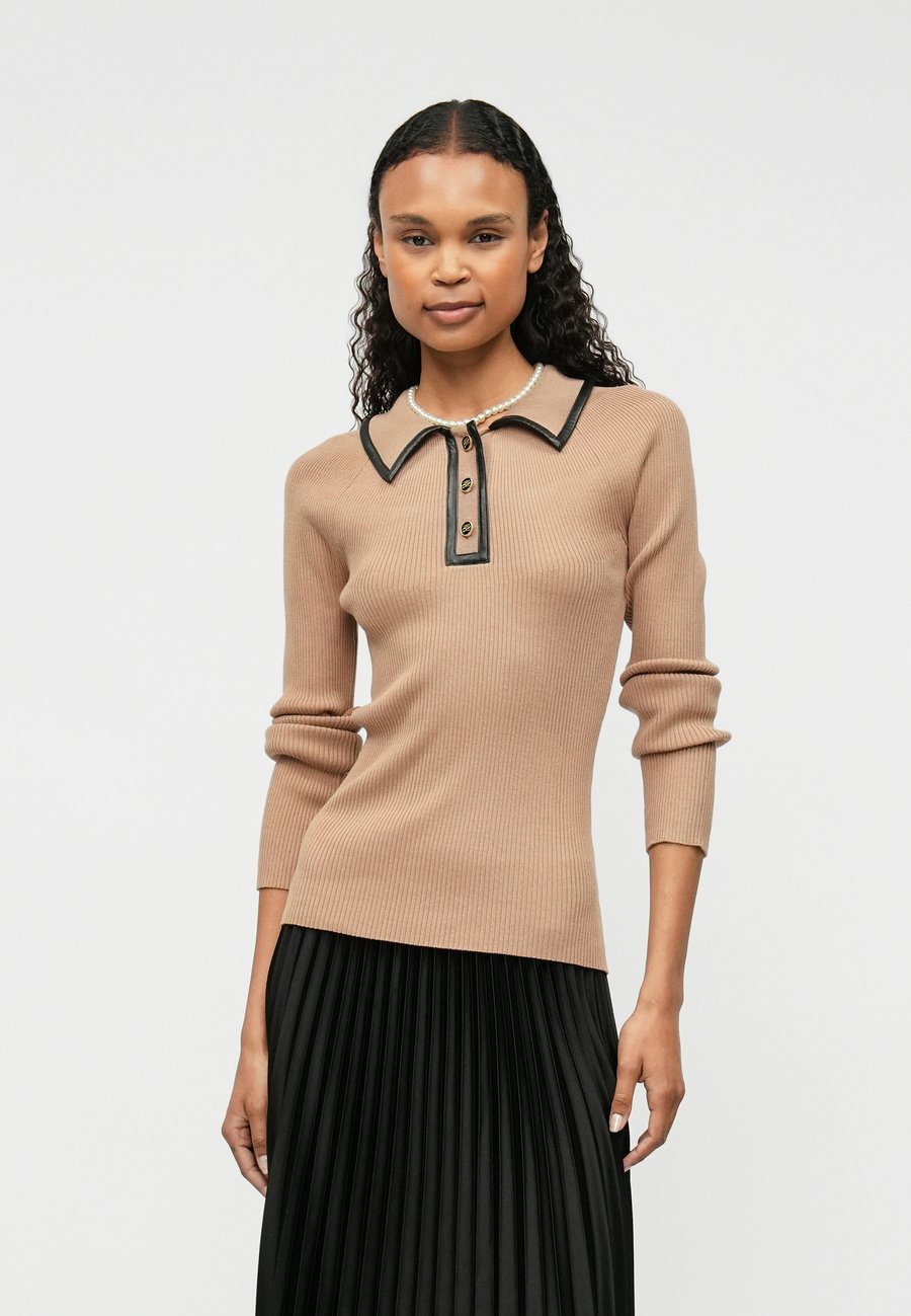 Джемпер KARL LAGERFELD Jumper, Nougat/Beige
Джемпер KARL LAGERFELD Jumper, Nougat/Beige
