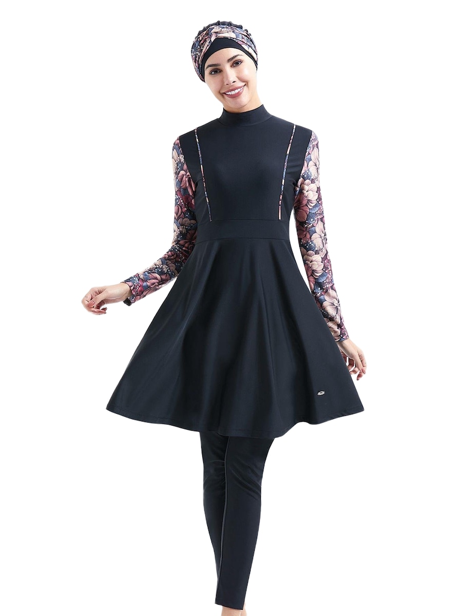 Платье-купальник C&City, черный
Платье-купальник C&City, черный