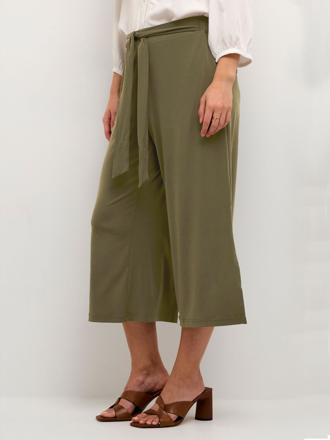 KAFFE Malli Повседневные укороченные брюки, виноградный лист
KAFFE Malli Повседневные укороченные брюки, виноградный лист