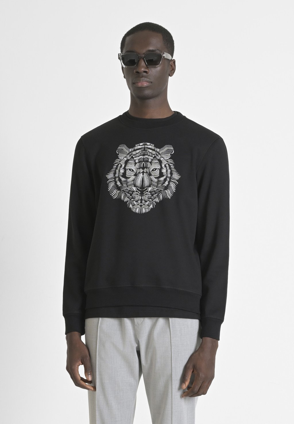 Толстовка Antony Morato, черный
Толстовка Antony Morato, черный