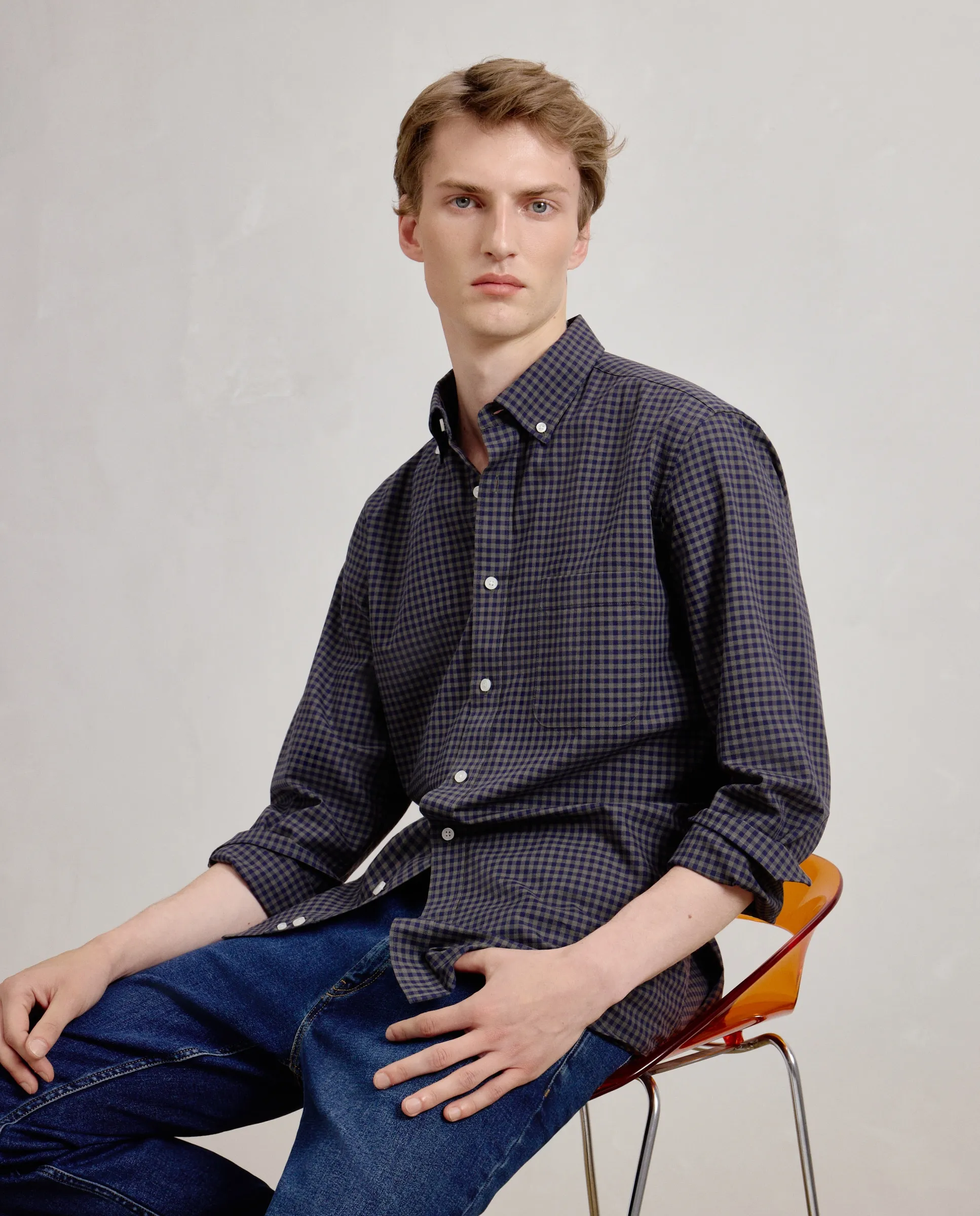 Мужская рубашка с длинным рукавом оксфорд в клетку виши классического кроя Dustin, зеленый
Мужская рубашка с длинным рукавом оксфорд в клетку виши классического кроя Dustin, зеленый