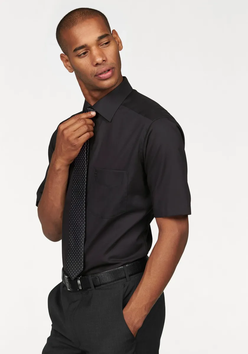 Деловая рубашка OLYMP "Luxor Modern Fit", воротник "Кент", без глажки, черный
Деловая рубашка OLYMP "Luxor Modern Fit", воротник "Кент", без глажки, черный