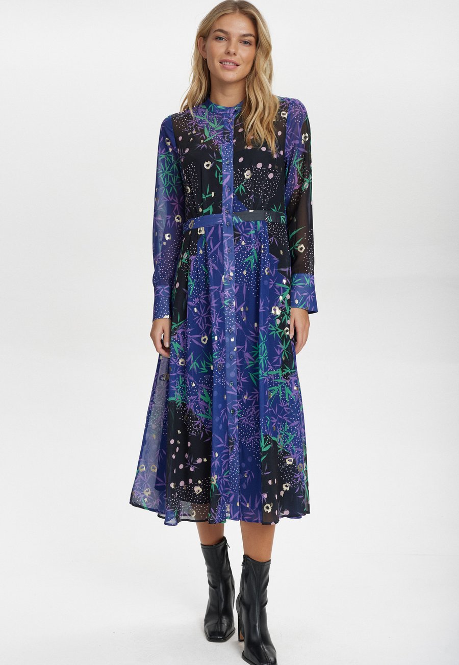 Платье Nümph NUKYNDALL NEW DRESS, Blueprint/Dark Blue
Платье Nümph NUKYNDALL NEW DRESS, Blueprint/Dark Blue