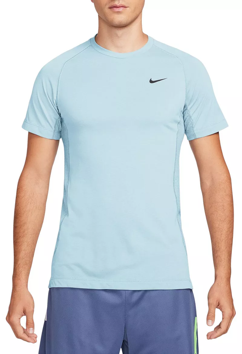 Мужская рубашка для фитнеса с короткими рукавами Nike Dri-FIT Flex Rep, цвет Glacier Blue
Мужская рубашка для фитнеса с короткими рукавами Nike Dri-FIT Flex Rep, цвет Glacier Blue