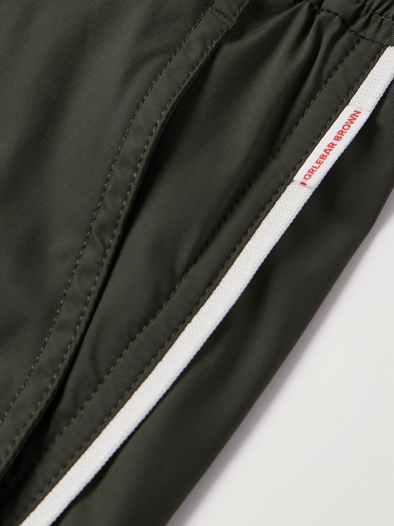 Шорты для плавания Bulldog Straight-Leg средней длины ORLEBAR BROWN, зеленый
Шорты для плавания Bulldog Straight-Leg средней длины ORLEBAR BROWN, зеленый