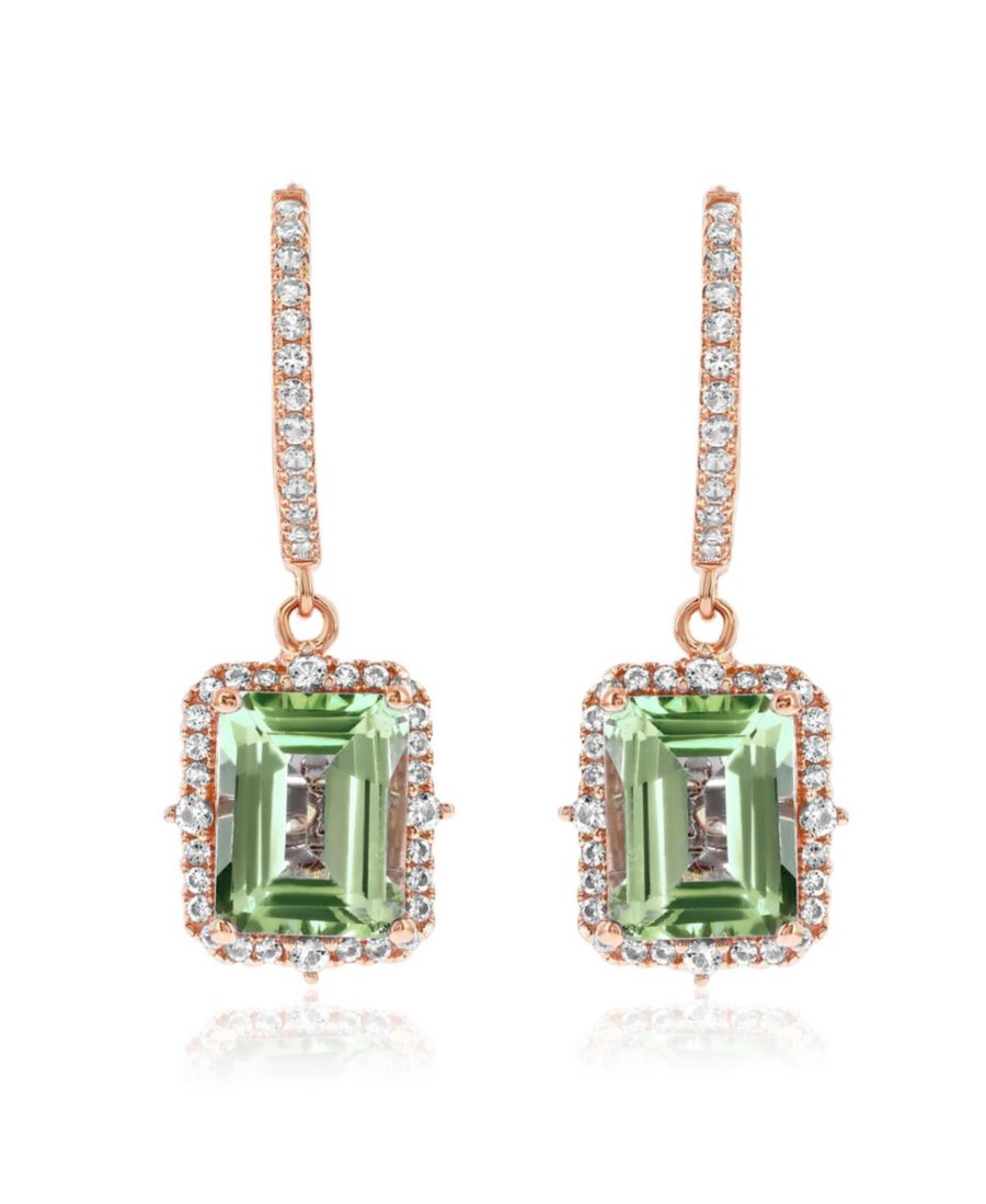 Серьги-подвески Suzy Levian из стерлингового серебра с изумрудными камнями и ореолом из драгоценных камней Suzy Levian New York, Green amethyst / rose gold
Серьги-подвески Suzy Levian из стерлингового серебра с изумрудными камнями и ореолом из драгоценных камней Suzy Levian New York, Green amethyst / rose gold