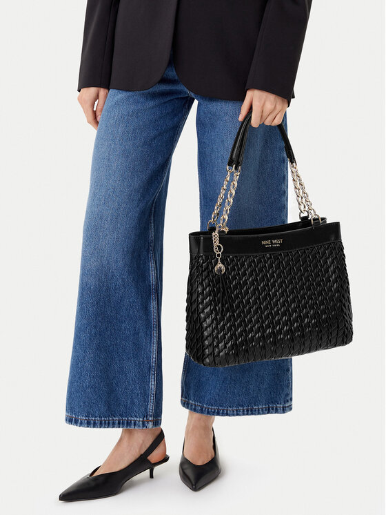 Сумка CEO-DAKOTA-II-LDA8007 Nine West, черный
Сумка CEO-DAKOTA-II-LDA8007 Nine West, черный