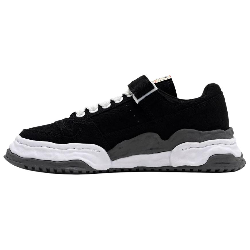 Кроссовки Maison Keith MIHARA YASUHIRO, черный белый
Кроссовки Maison Keith MIHARA YASUHIRO, черный белый