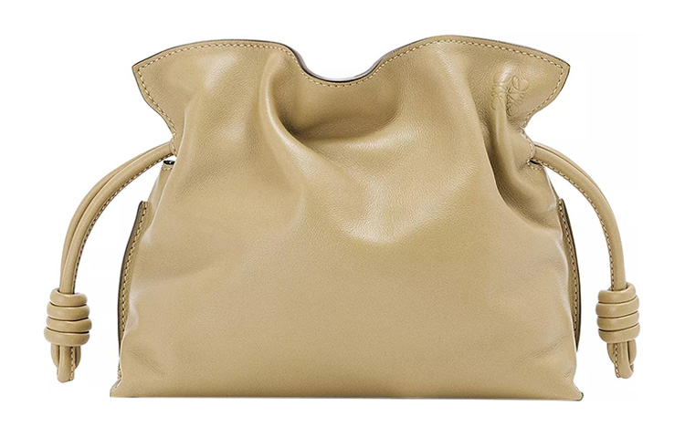 LOEWE Фламенко Мини-клатч из кожи наппа коровы на одно плечо через плечо женский земляной зеленый
LOEWE Фламенко Мини-клатч из кожи наппа коровы на одно плечо через плечо женский земляной зеленый