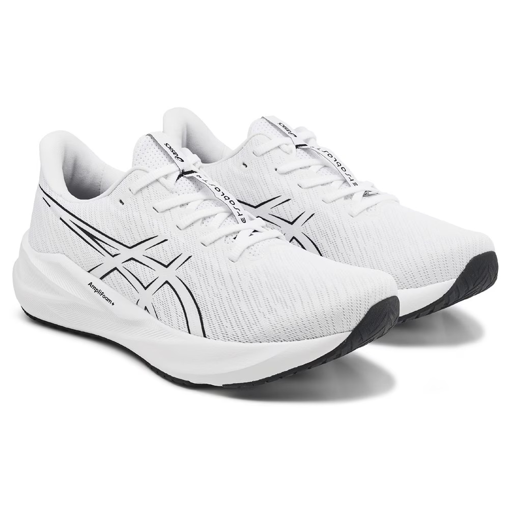 Кроссовки для бега Asics Versablast 4, white/black 
Кроссовки для бега Asics Versablast 4, white/black