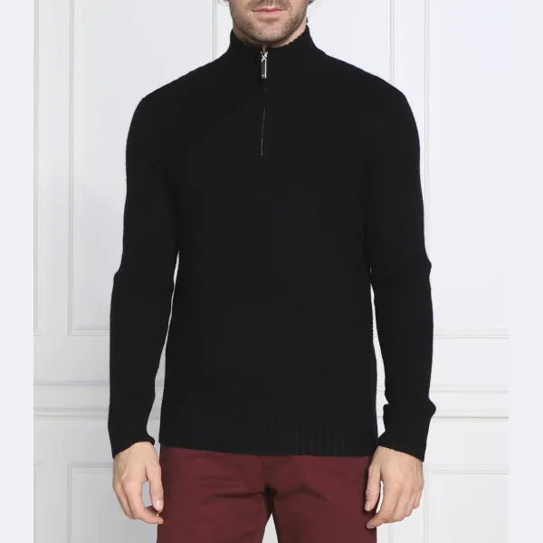 Шерстяной свитер обычного кроя с добавлением кашемира Emporio Armani, черный
Шерстяной свитер обычного кроя с добавлением кашемира Emporio Armani, черный