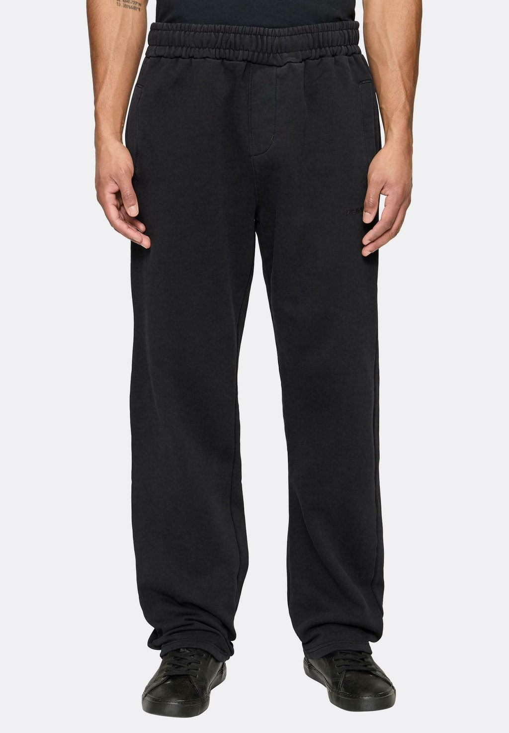 Спортивные штаны LOGO WIDE Pegador, черный
Спортивные штаны LOGO WIDE Pegador, черный