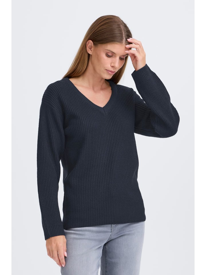 Oxmo Вязаный свитер OXSandie темно-синего цвета
Oxmo Вязаный свитер OXSandie темно-синего цвета