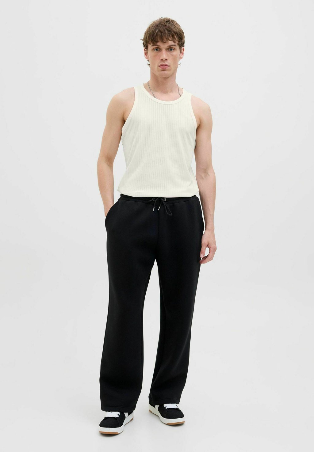 Майка TANK 2-PACK EINFARBIG RUNDHALSAUSSCHNITT Jack & Jones, кремовый
Майка TANK 2-PACK EINFARBIG RUNDHALSAUSSCHNITT Jack & Jones, кремовый