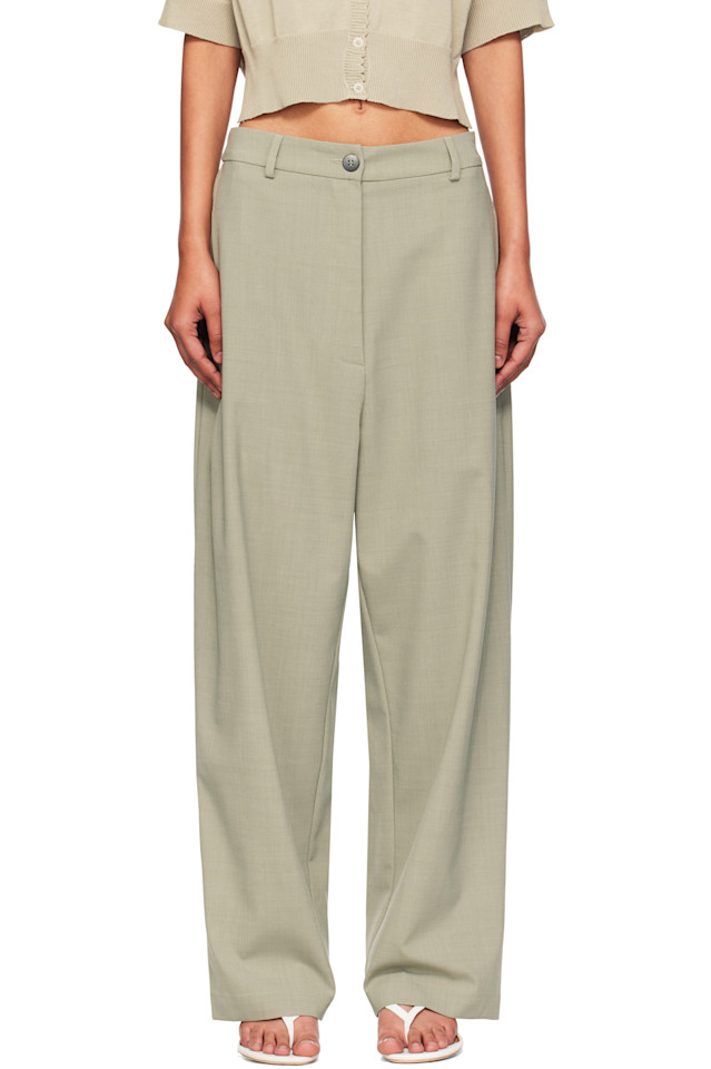 Широкие брюки Cordera, цвет salvia
Широкие брюки Cordera, цвет salvia