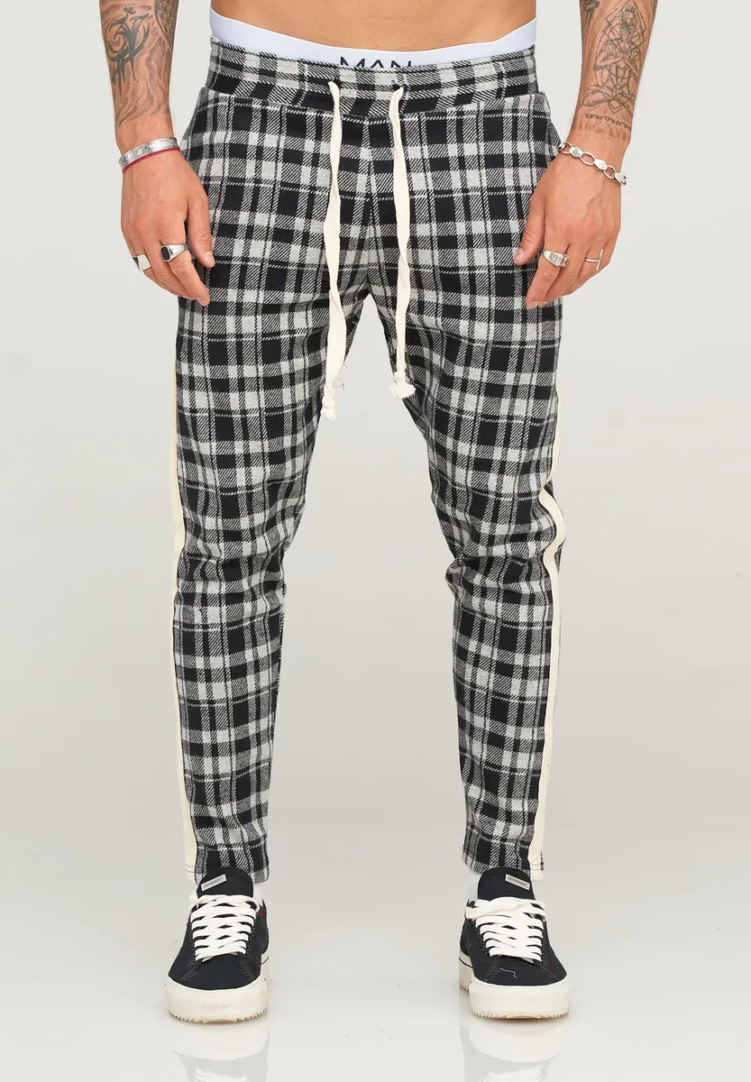 Спортивные брюки премиум-класса 2Y "PANOS" в клеточку 2Y Premium, черно-белый
Спортивные брюки премиум-класса 2Y "PANOS" в клеточку 2Y Premium, черно-белый
