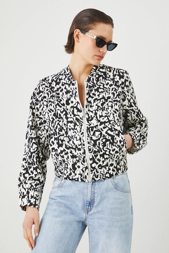 Куртка-бомбер льняная Medicine, мультиколор
Куртка-бомбер льняная Medicine, мультиколор