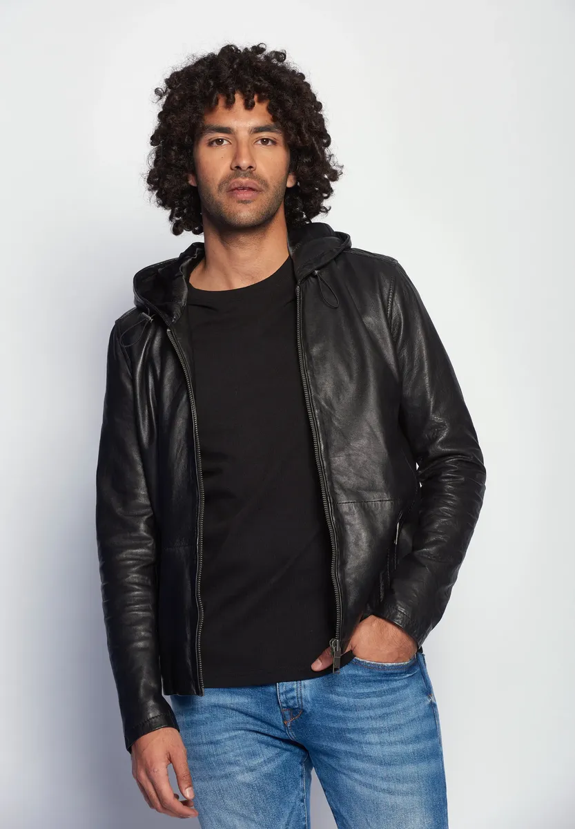 Кожаная куртка Maze "Эстеро", черный
Кожаная куртка Maze "Эстеро", черный