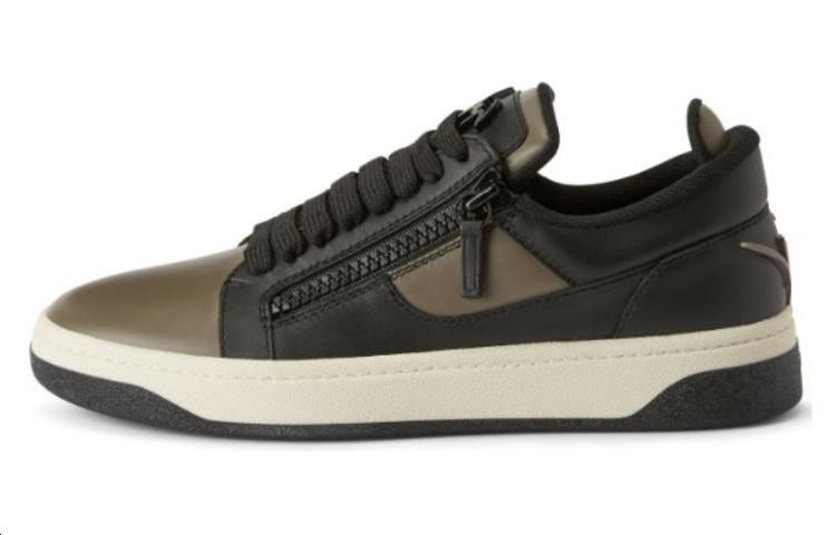 Джиузеппе Дзанотти Gz94 Кроссовки из кожи с цветными блоками, черные
Джиузеппе Дзанотти Gz94 Кроссовки из кожи с цветными блоками, черные