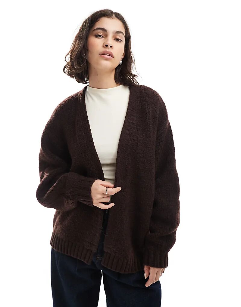 Объемный кардиган ASOS DESIGN шоколадного цвета без рукавов
Объемный кардиган ASOS DESIGN шоколадного цвета без рукавов