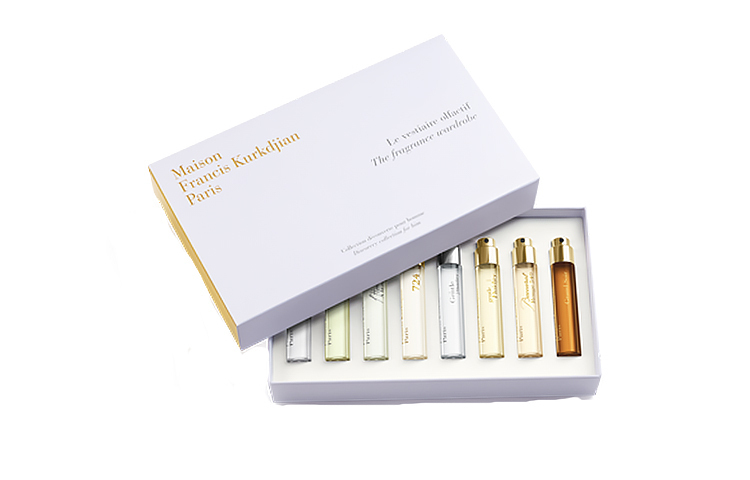 Набор духов гардероб ароматов восемь парфюмерных пробников EDP 11мл*8 MAISON FRANCIS KURKDJIAN, Eight scented wardrobe
Набор духов гардероб ароматов восемь парфюмерных пробников EDP 11мл*8 MAISON FRANCIS KURKDJIAN, Eight scented wardrobe