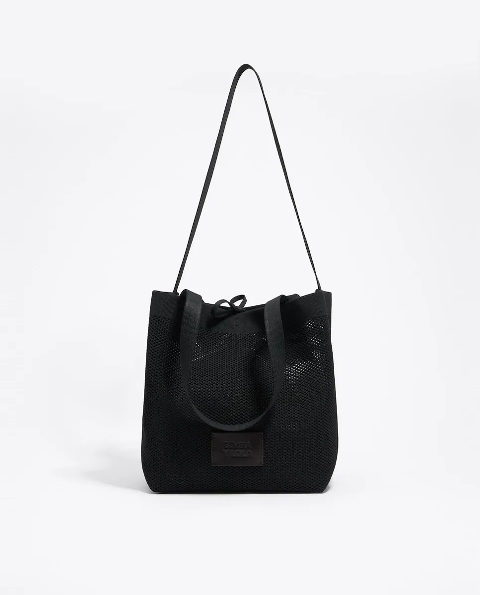 Женская сумка через плечо шоппер средний размер нейлон Bimba Y Lola, черный 
Женская сумка через плечо шоппер средний размер нейлон Bimba Y Lola, черный