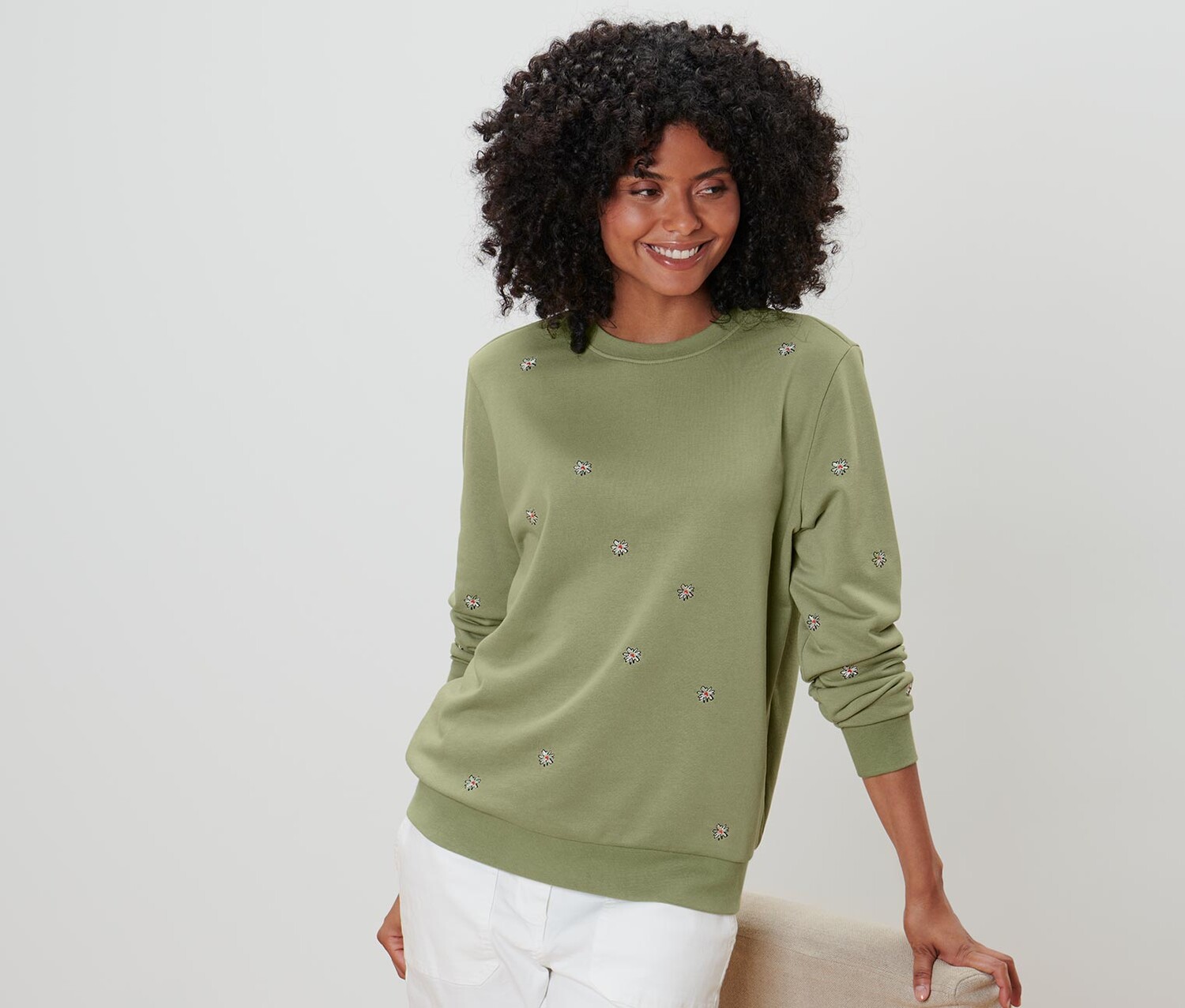 Толстовка с вышивкой Tchibo
Толстовка с вышивкой Tchibo