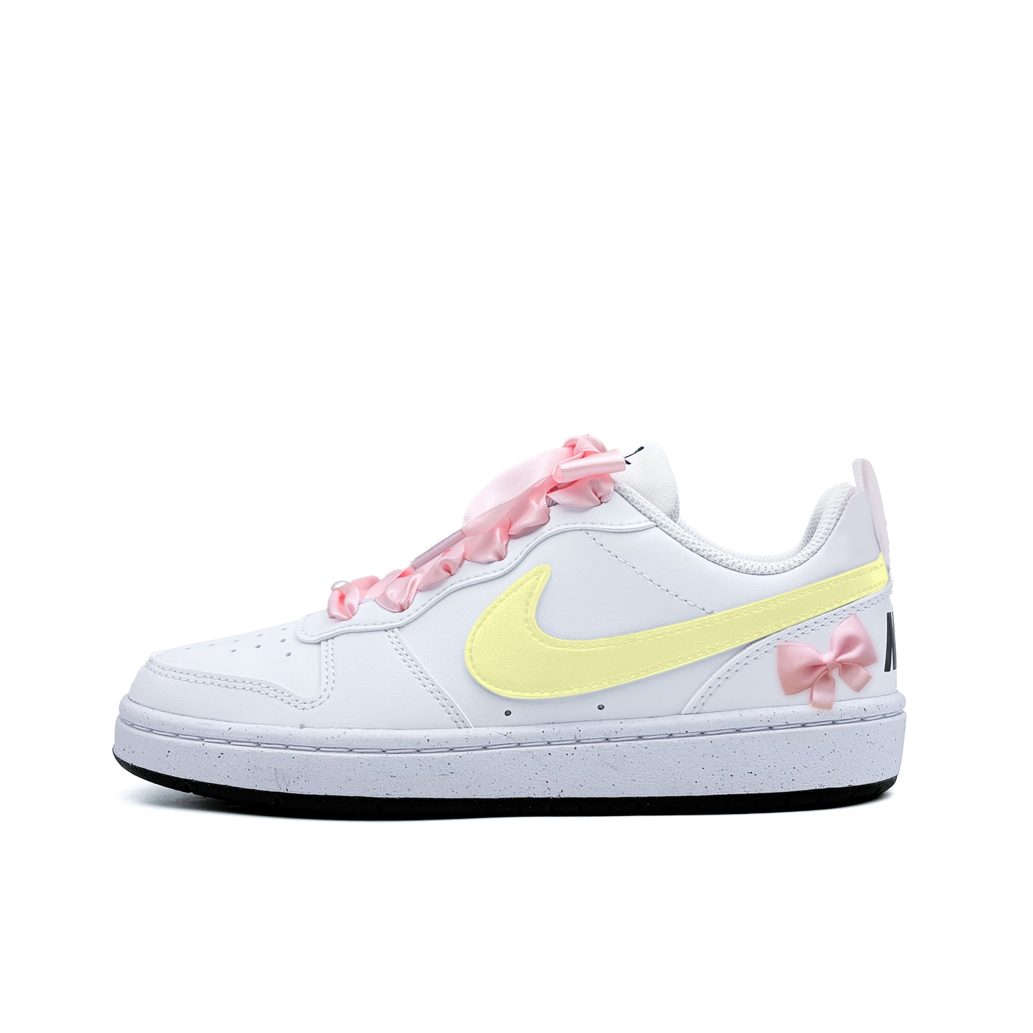 Nike Кроссовки для скейтбординга Court Borough Yellow Cherry Butterfly Abrasion Resistant Low top Kids' White для подростков
Nike Кроссовки для скейтбординга Court Borough Yellow Cherry Butterfly Abrasion Resistant Low top Kids' White для подростков