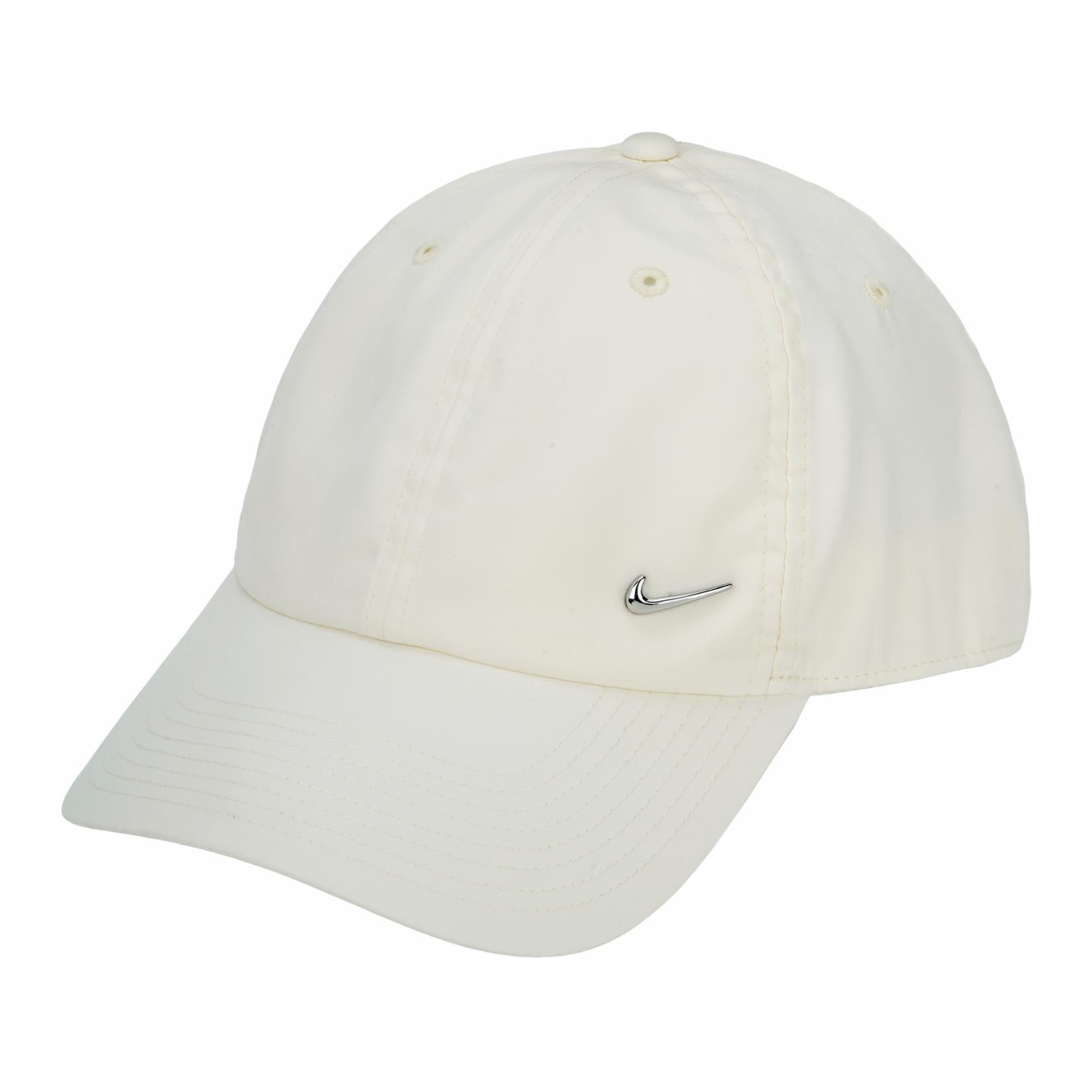 Nike Кепка Dri-FIT Club Unstructured Metal Swoosh Beige
Nike Кепка Dri-FIT Club Unstructured Metal Swoosh Beige
