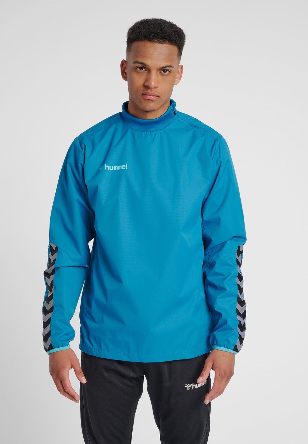 Ветровка HMLAUTHENTIC Hummel, светло-голубой, Синий, Ветровка HMLAUTHENTIC Hummel, светло-голубой
Ветровка HMLAUTHENTIC Hummel, светло-голубой, Синий, Ветровка HMLAUTHENTIC Hummel, светло-голубой