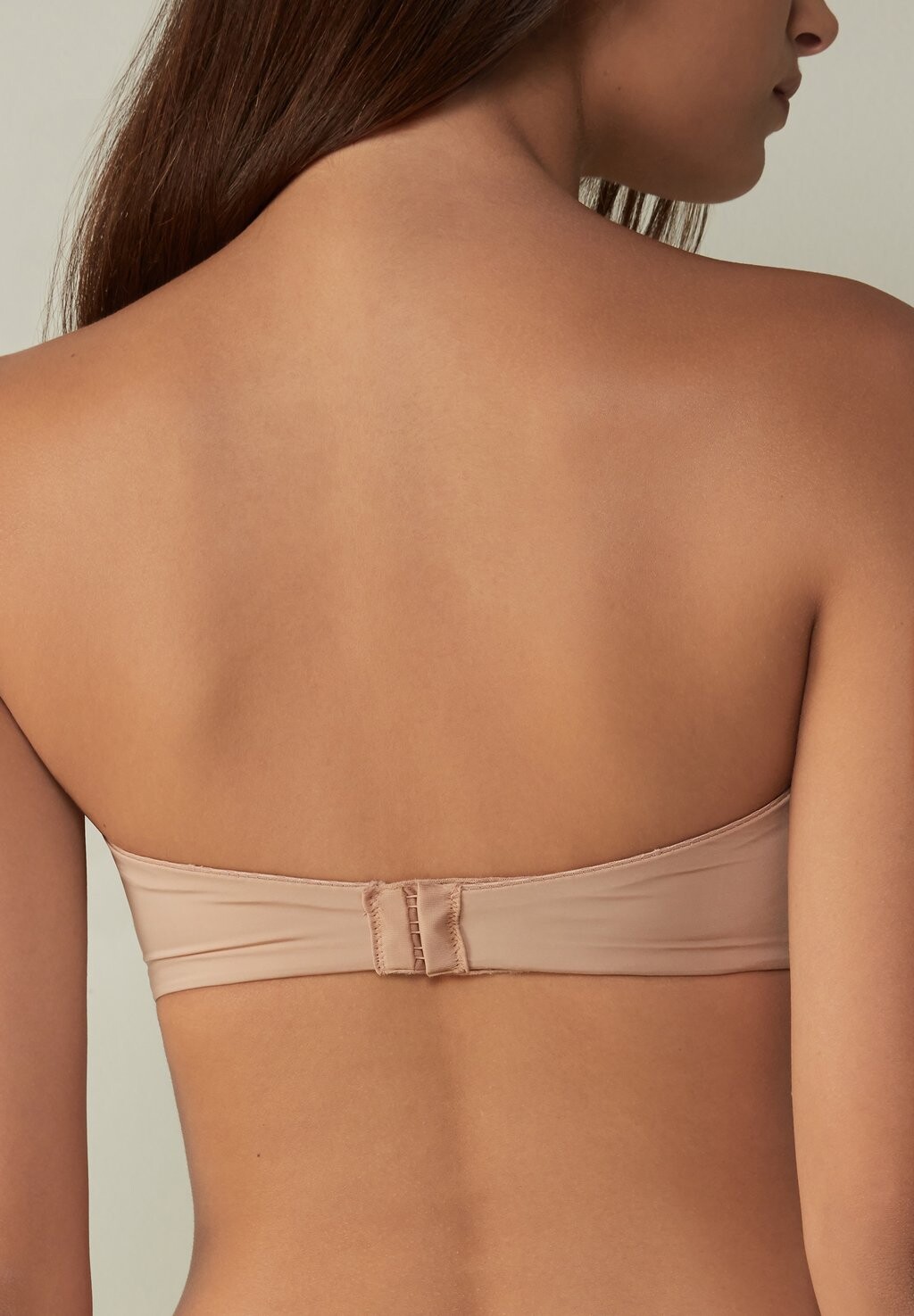 Бюстгальтер пуш-ап ANNA Intimissimi, коричневый
Бюстгальтер пуш-ап ANNA Intimissimi, коричневый