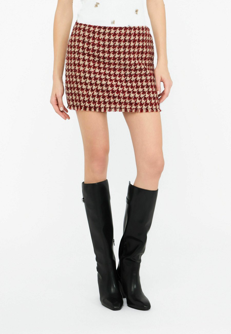 Юбка LIU JO A-line skirt, Red
Юбка LIU JO A-line skirt, Red