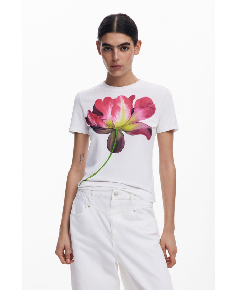 Женская футболка с цветочным принтом, размер L Desigual, Light beige
Женская футболка с цветочным принтом, размер L Desigual, Light beige