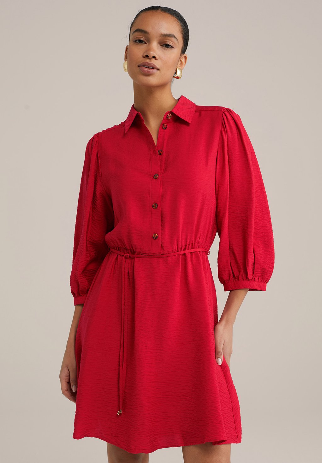 Платье-рубашка WE Fashion, красный
Платье-рубашка WE Fashion, красный