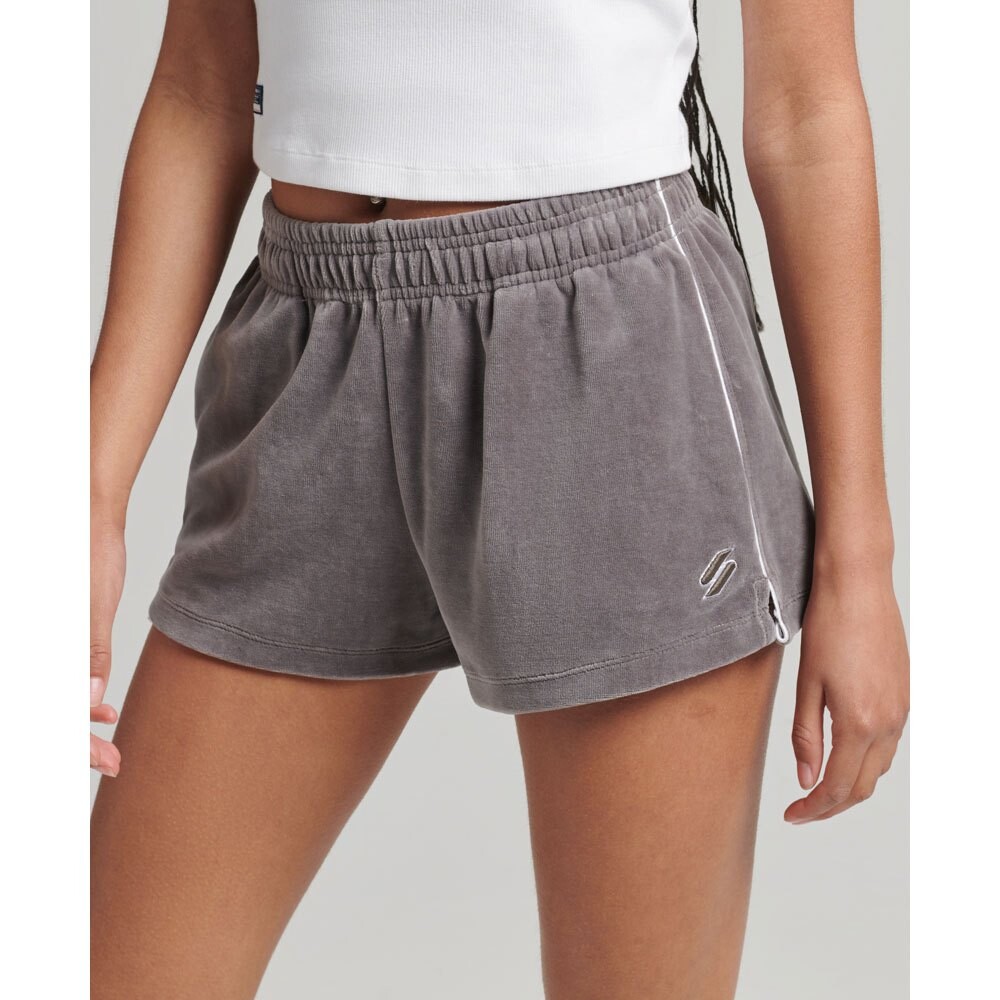 Шорты Superdry Code SL Velour, серый
Шорты Superdry Code SL Velour, серый