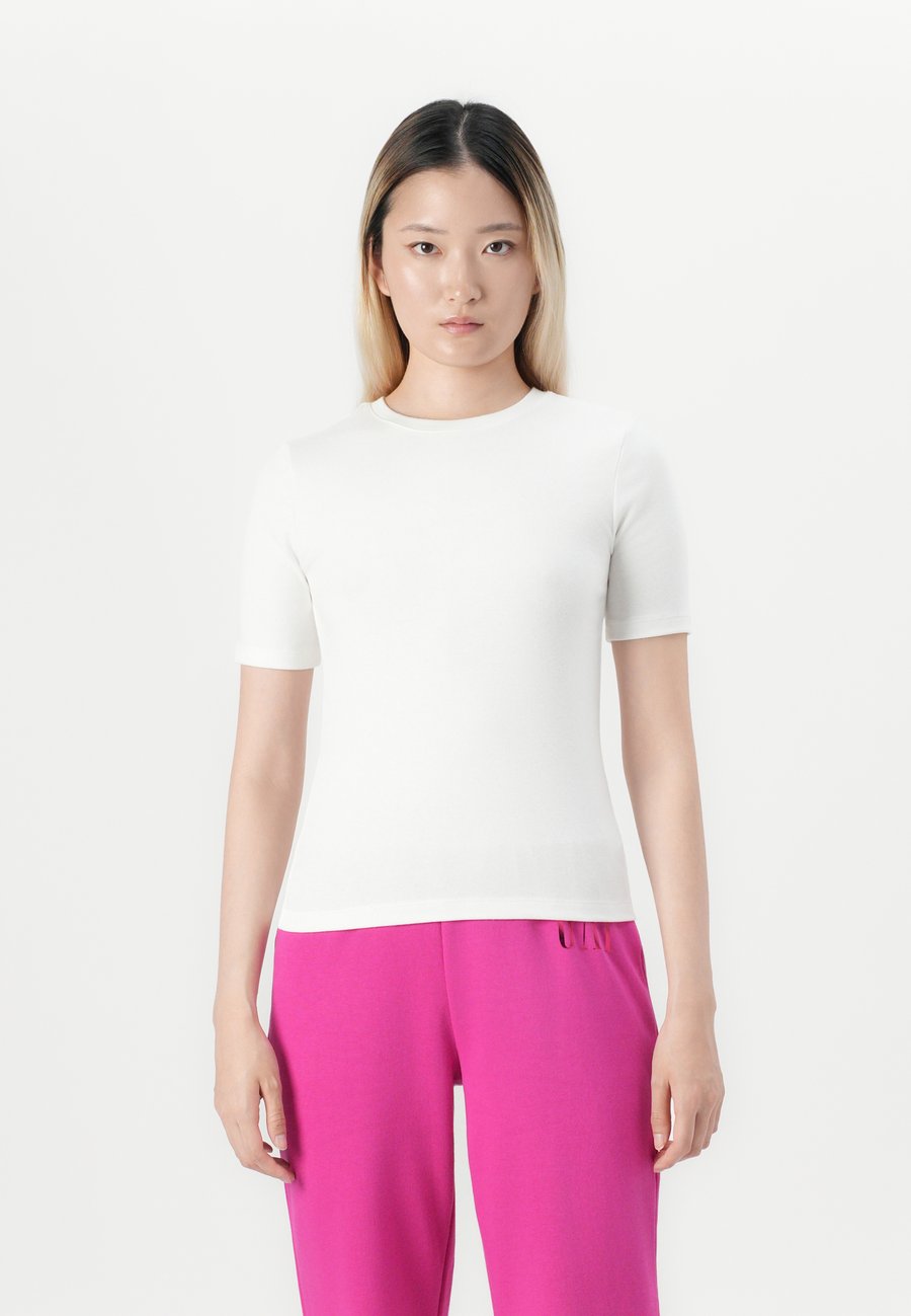 Футболка GAP CREW BABS, Fresh White/White, Белый, Футболка GAP CREW BABS, Fresh White/White
Футболка GAP CREW BABS, Fresh White/White, Белый, Футболка GAP CREW BABS, Fresh White/White