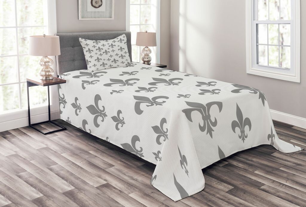 ABAKUHAUS Комплект покрывала Fleur De Lis, Retro Royal Vintage, комплект с моющимися наволочками, для односпальных кроватей 170 x 220 см, серый
ABAKUHAUS Комплект покрывала Fleur De Lis, Retro Royal Vintage, комплект с моющимися наволочками, для односпальных кроватей 170 x 220 см, серый