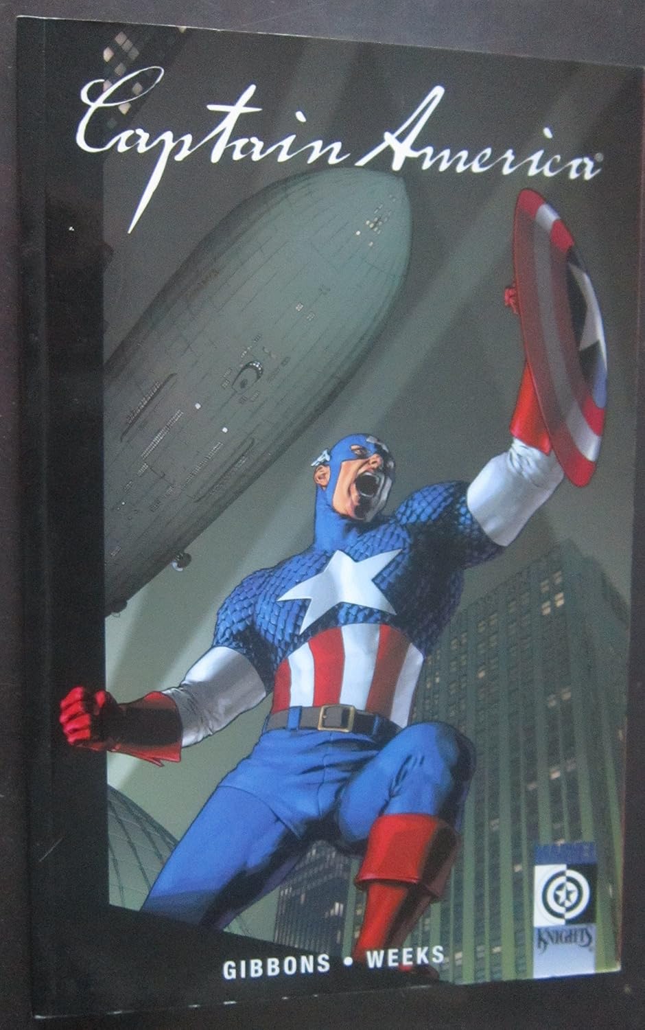 Captain America, Vol. 4: Cap Lives (Marvel Comics)
Captain America, Vol. 4: Cap Lives (Marvel Comics)