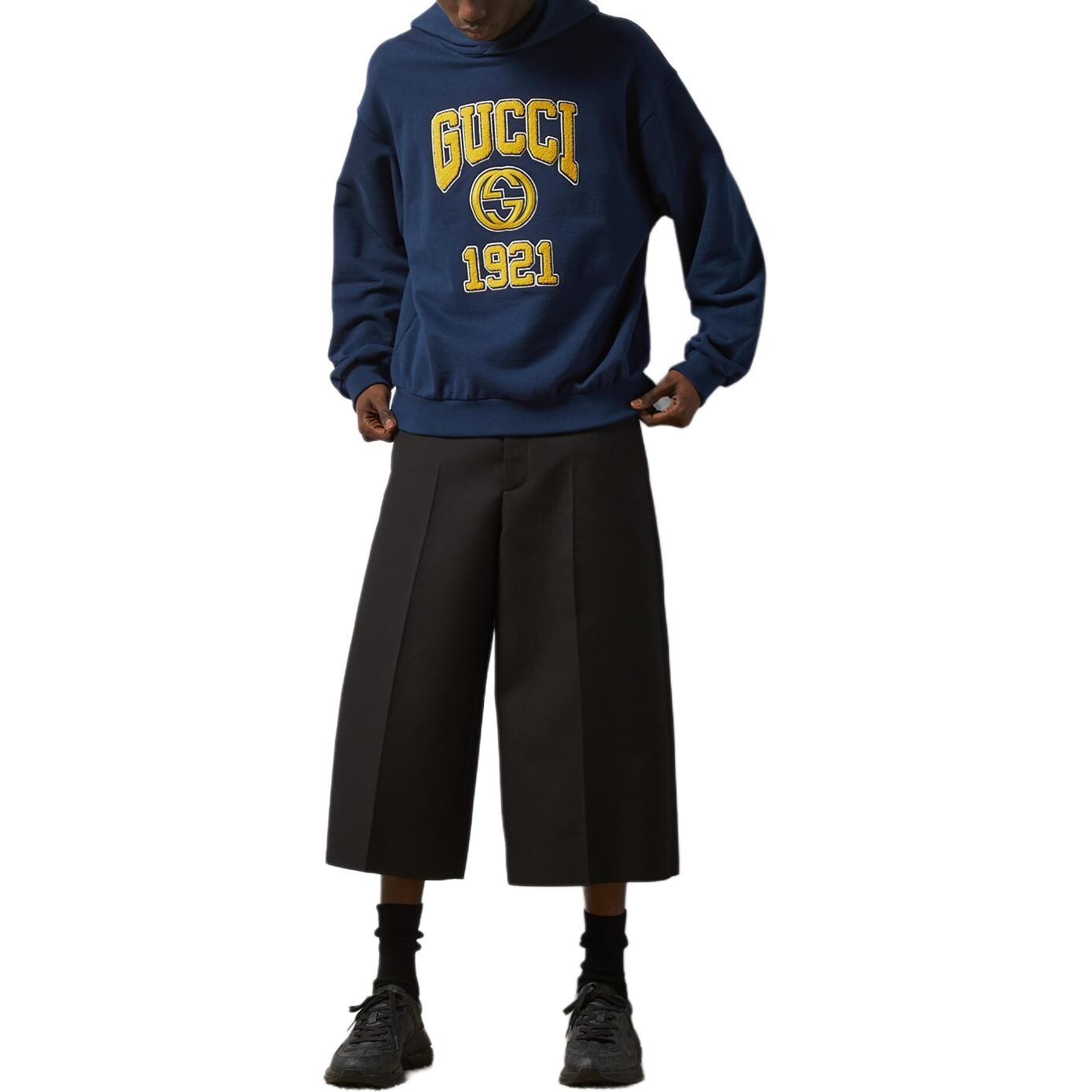 Толстовка мужская синяя Gucci, синий
Толстовка мужская синяя Gucci, синий