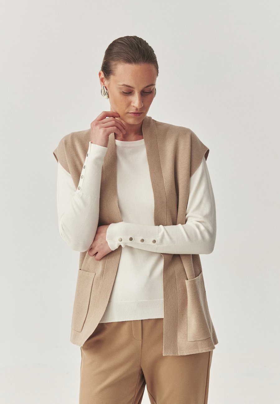 Кардиган TATUUM Cardigan, Beige Melange/Mottled Beige
Кардиган TATUUM Cardigan, Beige Melange/Mottled Beige