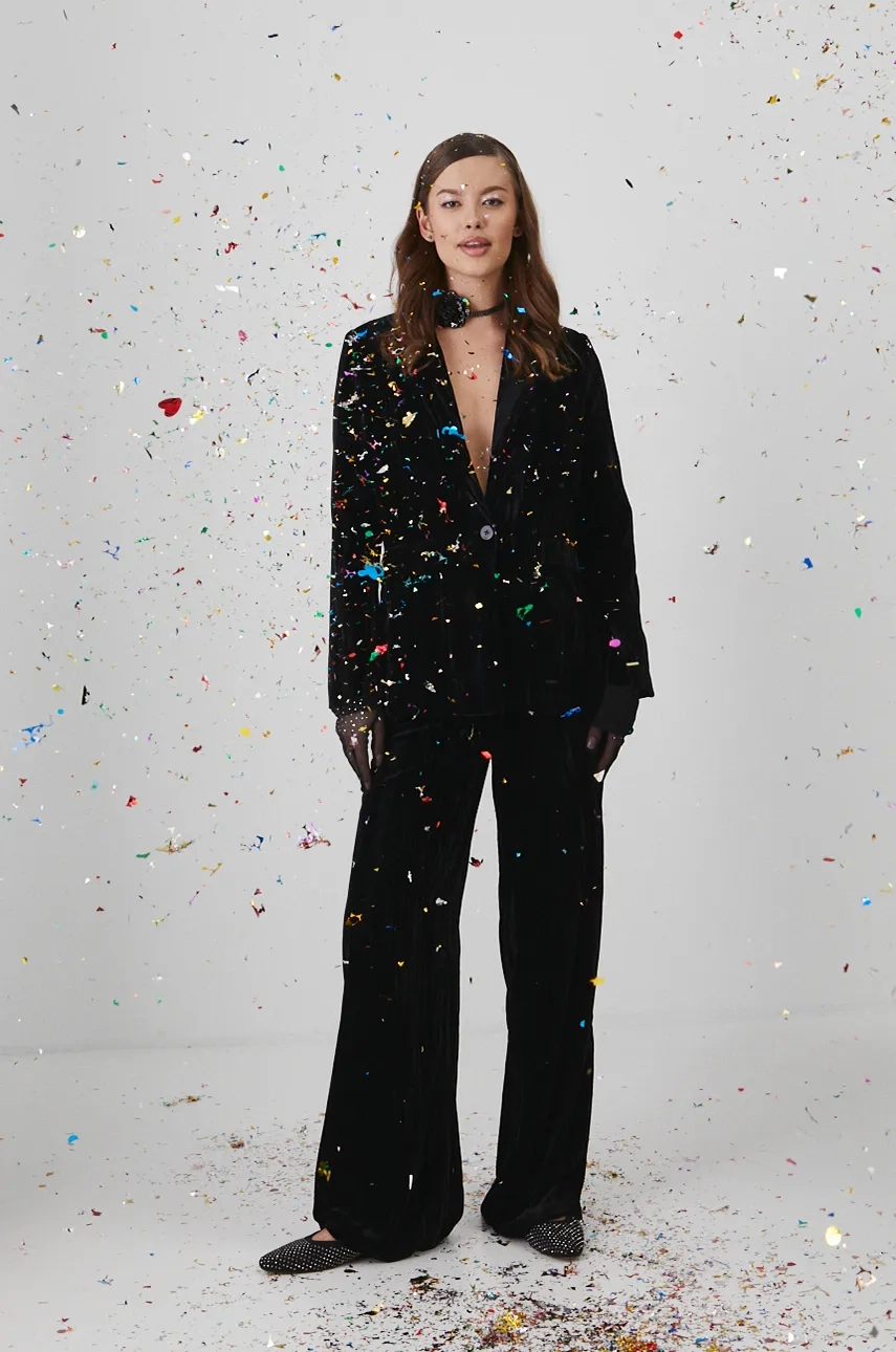 Блейзер Medicine, черный
Блейзер Medicine, черный